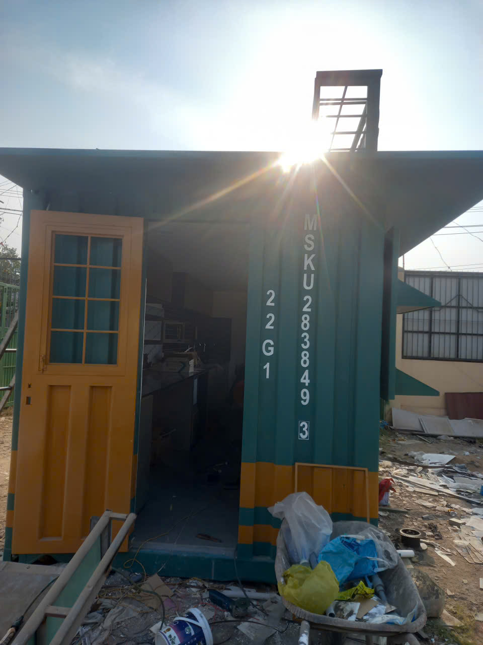 Container Cafe 20 Feet - Cao Lê Phát