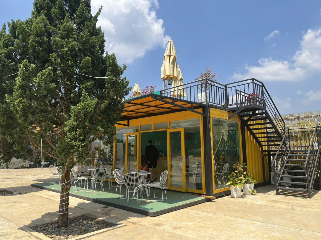 Container Cafe 20 Feet - Cao Lê Phát