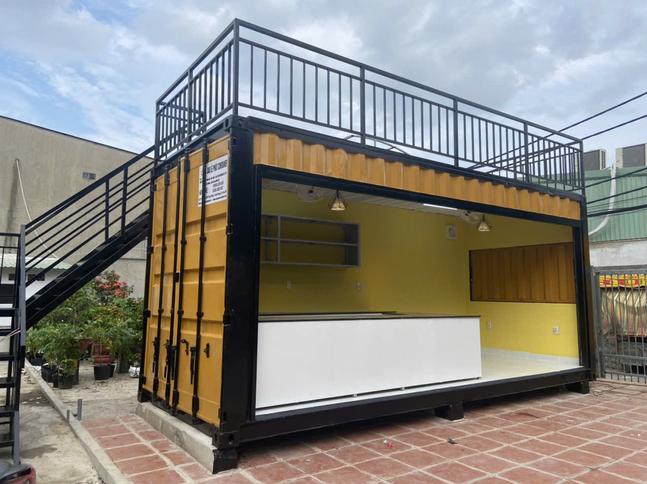 Container Cafe 20 Feet - Cao Lê Phát