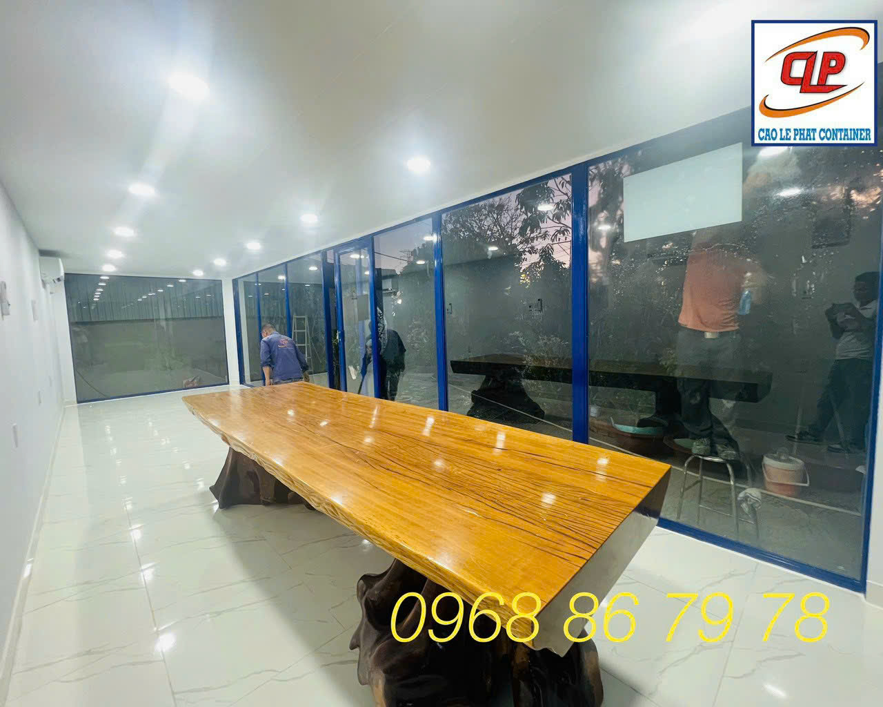 Container 20 Feet